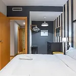 The Collection - 2 Bedroom With Balcony In Eixample 3-2 *