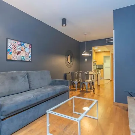Lägenhet 2 Bedroom With Balcony In Eixample 3-2 *