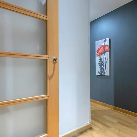 The Collection - 2 Bedroom With Balcony In Eixample 3-2 شقة برشلونة