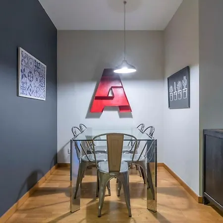 The Collection - 2 Bedroom With Balcony In Eixample 3-2 *